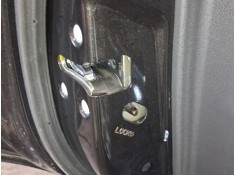 CERRADURA PUERTA TRASERA IZQUIERDA 825011KA2A 