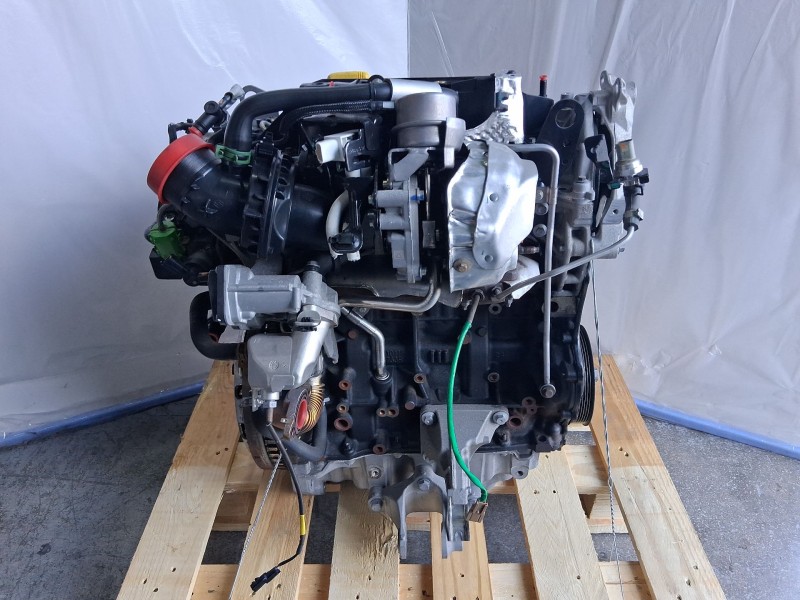 Recambio de motor completo para renault megane iv hatchback (b9a/m/n_) 1.6 dci 130 (b9a4) referencia OEM IAM R9ME409 8201721368 