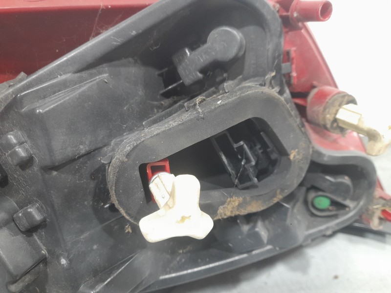 Recambio de piloto trasero izquierdo para peugeot 308 i (4a_, 4c_) 1.6 hdi referencia OEM IAM 9680425780 AL 26921124