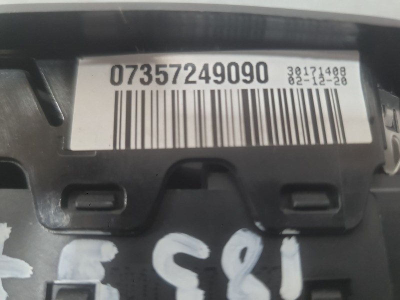Recambio de mando elevalunas delantero izquierdo para fiat 500e (332_) elektro 3+1 (fa1) referencia OEM IAM 735727932  