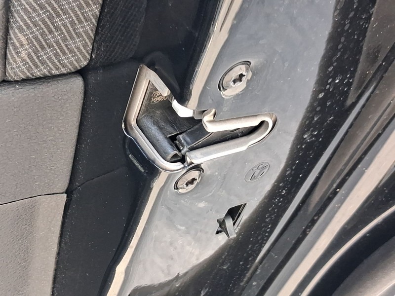 Recambio de cerradura puerta trasera derecha para bmw x1 (f48) sdrive 18 d referencia OEM IAM 51227281940  