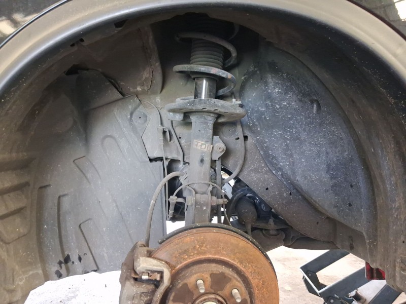 Recambio de plastico pase rueda del. izq. para nissan juke (f15) 1.2 dig-t referencia OEM IAM 63843BA60A  