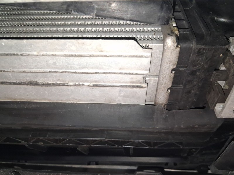 Recambio de intercooler para bmw x1 (f48) sdrive 18 d referencia OEM IAM 17517617598  
