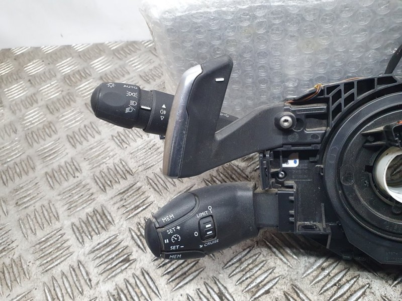 Recambio de mando luces y limpia para peugeot 2008 (p1) gt line referencia OEM IAM 9836922080  