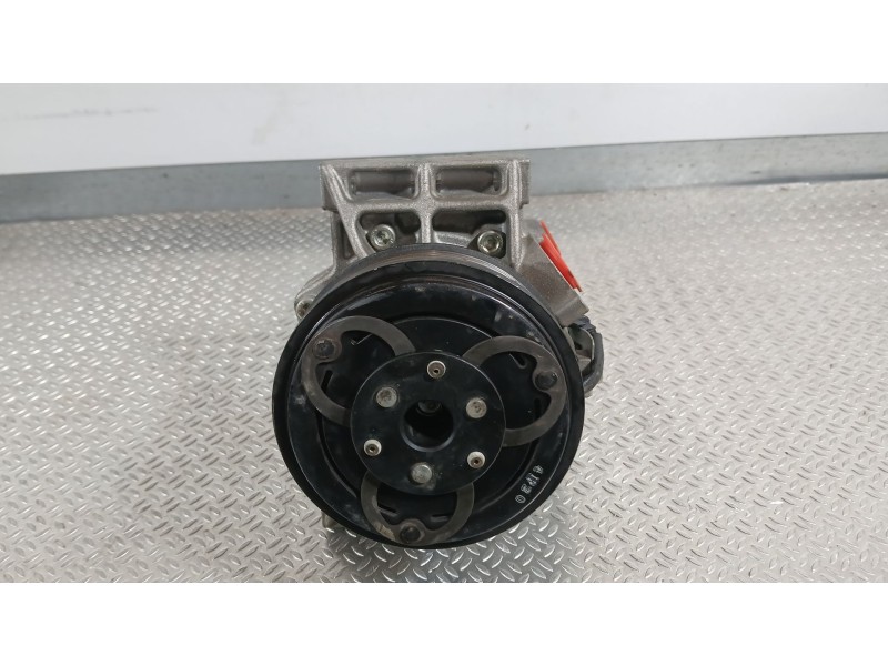 Recambio de compresor aire acondicionado para renault express furgón/monospace 1.5 blue dci 75 (f6aa) referencia OEM IAM 9260057