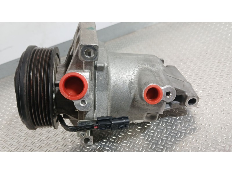 Recambio de compresor aire acondicionado para renault express furgón/monospace 1.5 blue dci 75 (f6aa) referencia OEM IAM 9260057