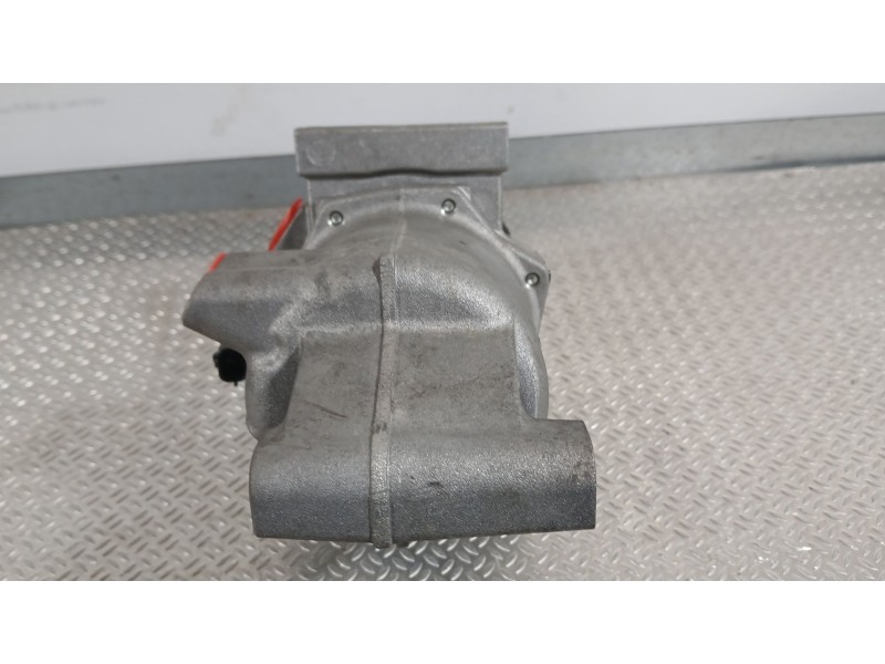 Recambio de compresor aire acondicionado para renault express furgón/monospace 1.5 blue dci 75 (f6aa) referencia OEM IAM 9260057