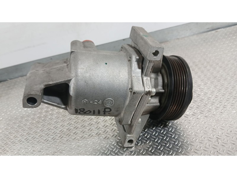 Recambio de compresor aire acondicionado para renault express furgón/monospace 1.5 blue dci 75 (f6aa) referencia OEM IAM 9260057