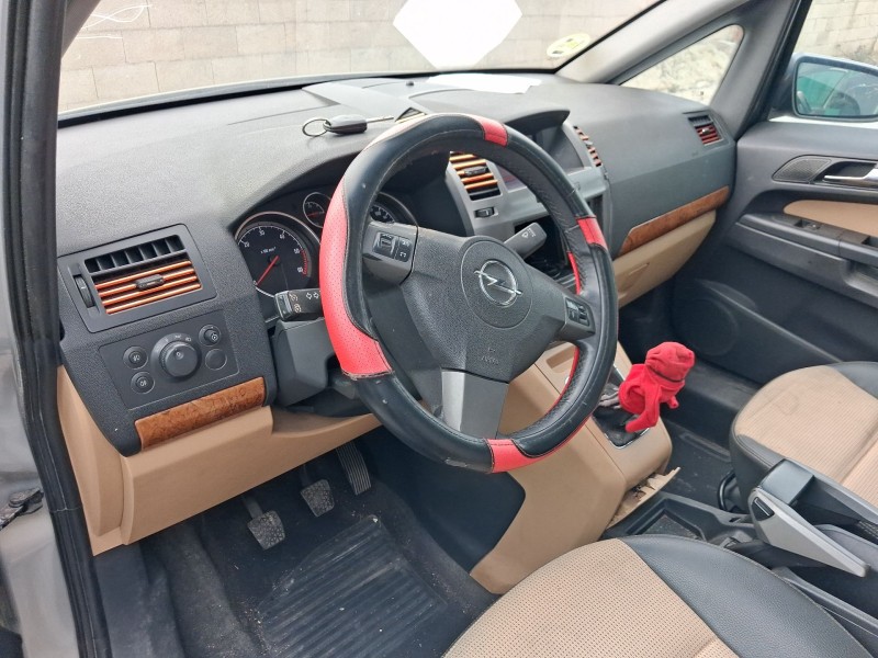 opel zafira / zafira family b (a05) del año 2007