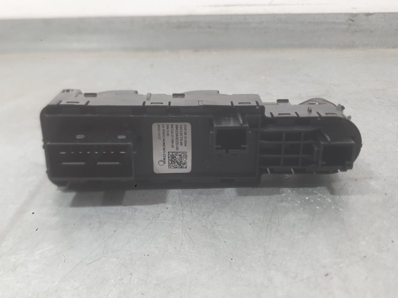 Recambio de mando elevalunas delantero izquierdo para peugeot 3008 ii suv (mc_, mr_, mj_, m4_) 1.2 thp/ puretech 130 (mrhnsm, mr