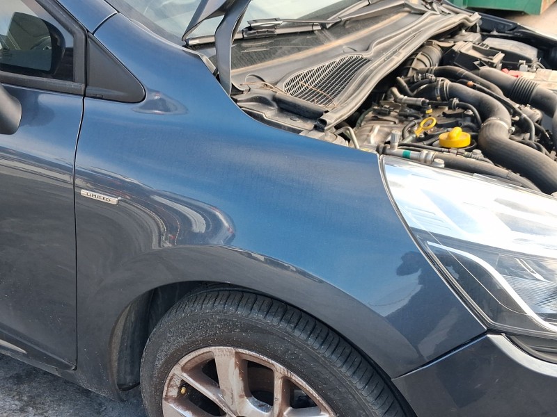 Recambio de aleta delantera derecha para renault clio iv (bh_) 0.9 tce 90 referencia OEM IAM 631002841R  
