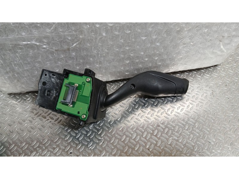 Recambio de mando intermitentes para ford focus iii 1.0 ecoboost referencia OEM IAM   