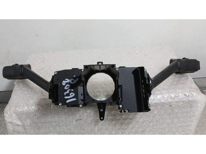 Recambio de mando luces y limpia para seat arona style edition referencia OEM IAM 2Q0953513AC  
