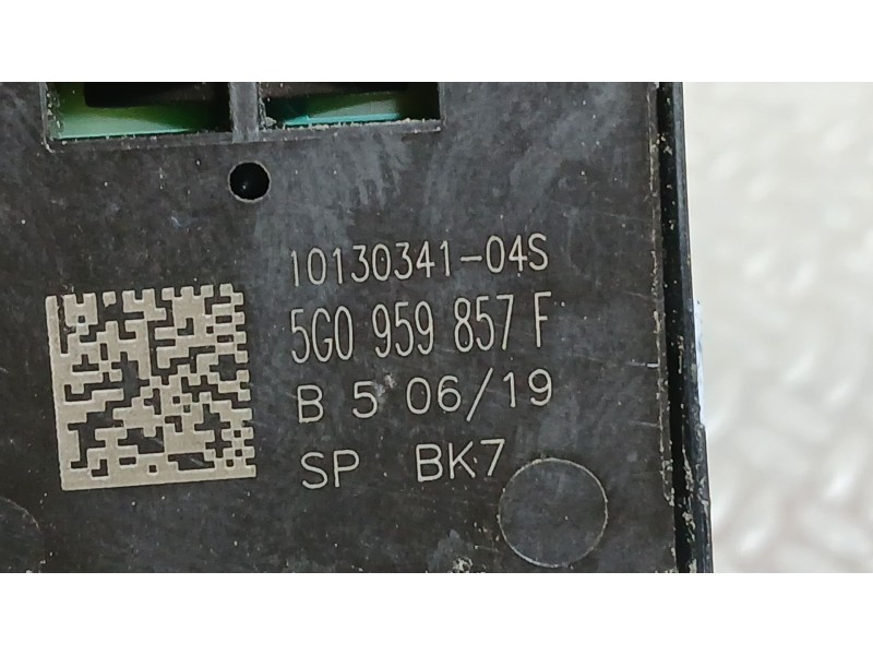 Recambio de mando elevalunas delantero izquierdo para seat arona style edition referencia OEM IAM 5G0959857FWHS  