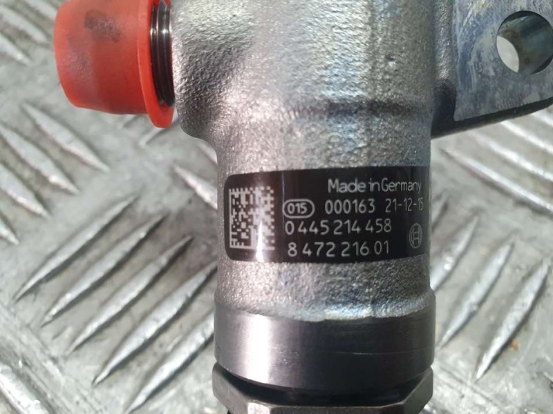 Recambio de rampa inyectora para bmw serie 2 active tourer (u06) referencia OEM IAM 847221601 0445214458 BOSCH