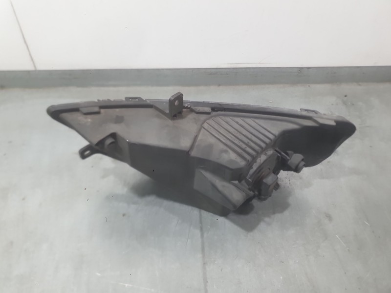 Recambio de faro antiniebla derecho para seat leon (5f1) 2.0 tdi referencia OEM IAM 5F0941700A  