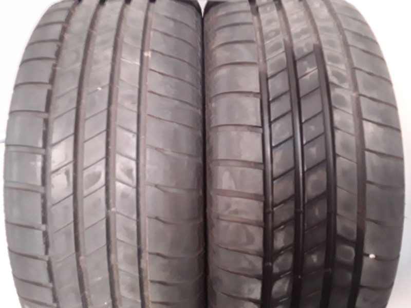 Recambio de neumatico pareja para neumaticos reutilizados - referencia OEM IAM 215551794V BRIDGESTONE 215/55/17/94V