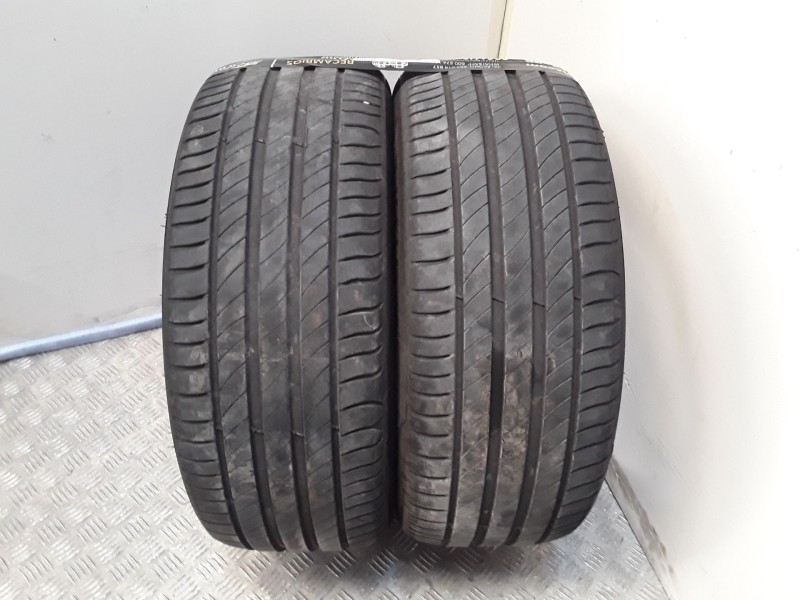 Recambio de neumatico pareja para neumaticos reutilizados - referencia OEM IAM 225451791Y MICHELIN 225451791Y