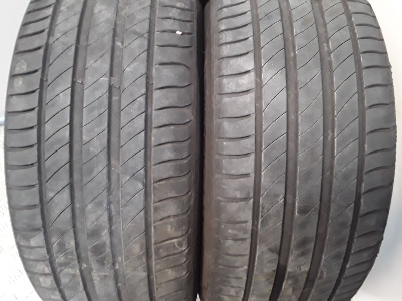 Recambio de neumatico pareja para neumaticos reutilizados - referencia OEM IAM 225451791Y MICHELIN 225451791Y