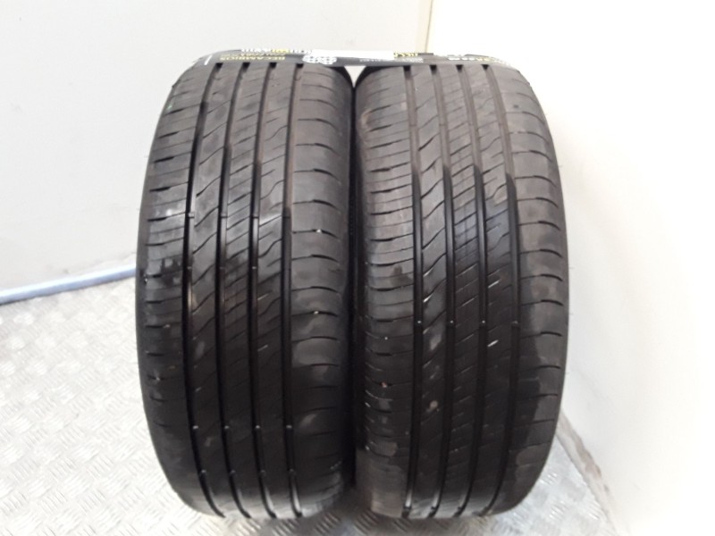 Recambio de neumatico pareja para neumaticos reutilizados - referencia OEM IAM 205501793V GOODYEAR 205/50/17/93V