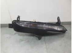 PILOTO DELANTERO IZQUIERDO 261354958R LUZ DIURNA 