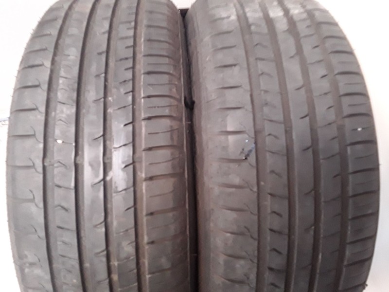 Recambio de neumatico pareja para neumaticos reutilizados - referencia OEM IAM 205551694W FIREMAX 205551694W