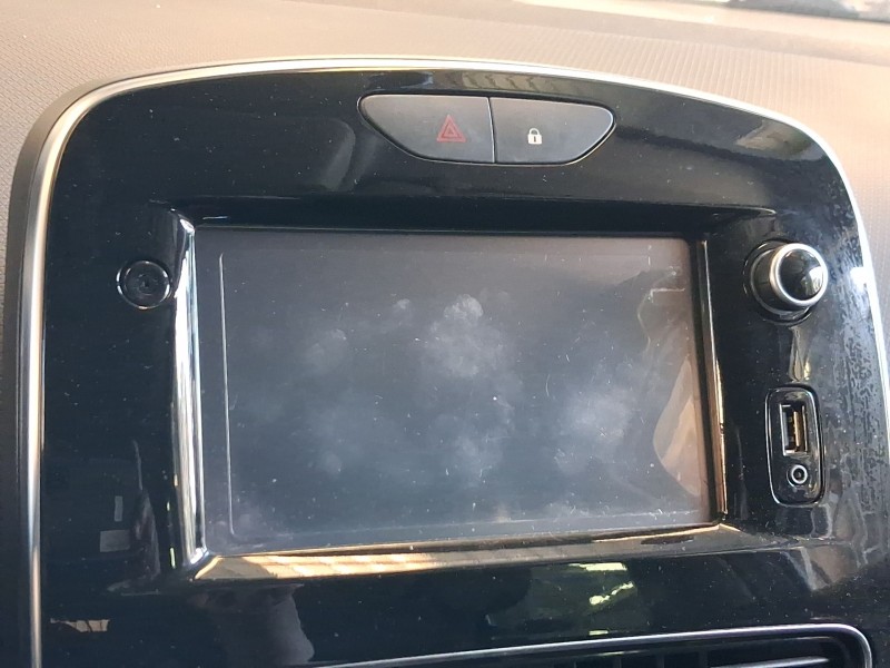 Recambio de sistema audio / radio para renault clio iv (bh_) 0.9 tce 90 referencia OEM IAM   