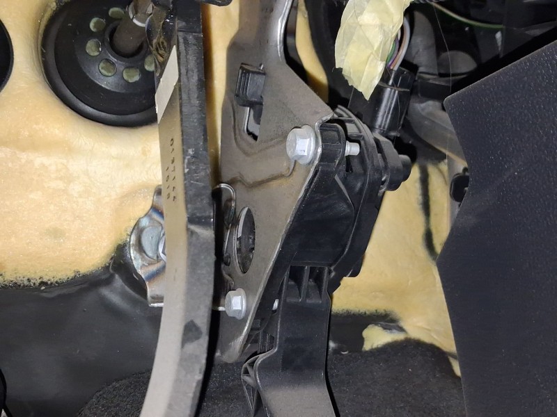 Recambio de potenciometro pedal para renault clio iv (bh_) 0.9 tce 90 referencia OEM IAM 180029347R  