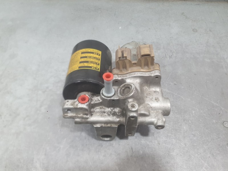 Recambio de bomba abs para lexus ct (zwa10_) 200h (zwa10_) referencia OEM IAM   