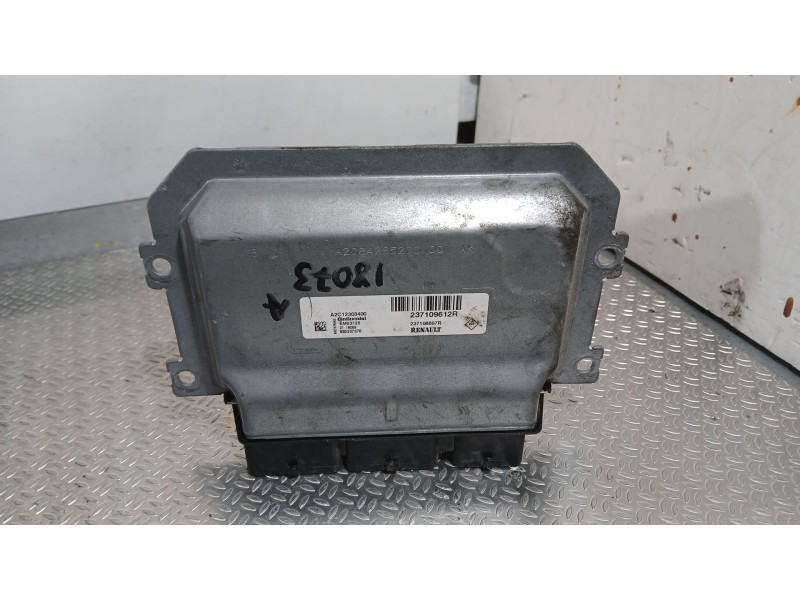Recambio de centralita motor uce para dacia sandero ii (b8_) 1.0 sce 75 (b8jc, b8jd) referencia OEM IAM 237103317R  