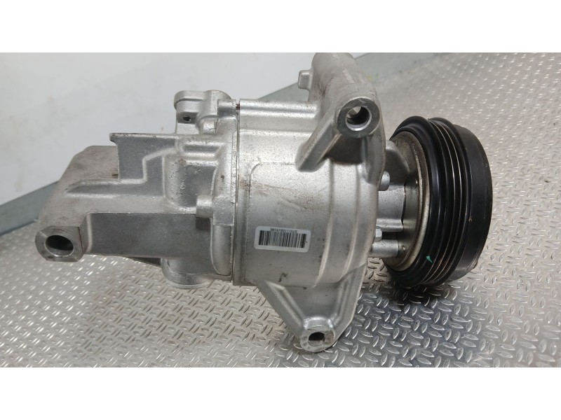 Recambio de compresor aire acondicionado para dacia sandero ii (b8_) 1.0 sce 75 (b8jc, b8jd) referencia OEM IAM 926000287R  