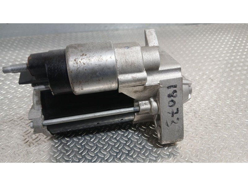 Recambio de motor arranque para dacia sandero ii (b8_) 1.0 sce 75 (b8jc, b8jd) referencia OEM IAM 233002596R  