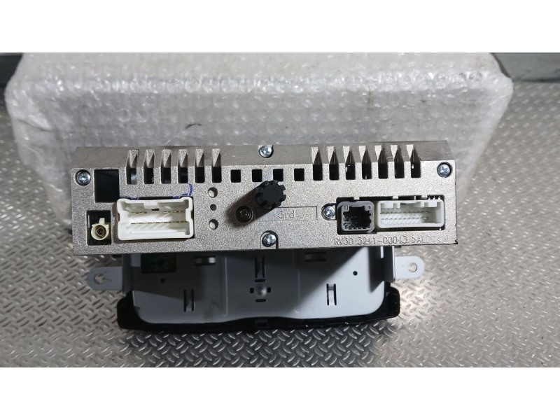 Recambio de sistema audio / radio para dacia sandero ii (b8_) 1.0 sce 75 (b8jc, b8jd) referencia OEM IAM   