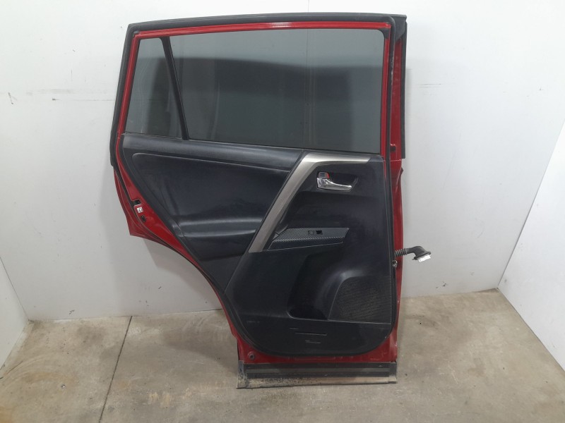Recambio de puerta trasera izquierda para toyota rav 4 exclusive referencia OEM IAM 670040R110 TOCADA 