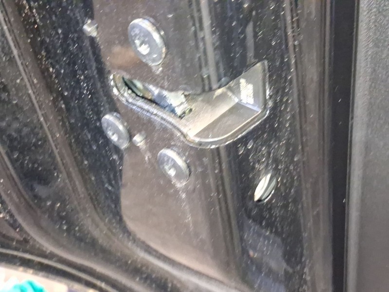 Recambio de cerradura puerta trasera izquierda para fiat 600 (364) 1.2 t hybrid referencia OEM IAM 9859311380  