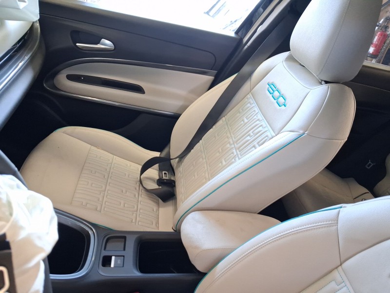 Recambio de asiento delantero derecho para fiat 600 (364) 1.2 t hybrid referencia OEM IAM   