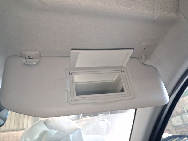 Recambio de parasol derecho para fiat 600 (364) 1.2 t hybrid referencia OEM IAM 735773429  