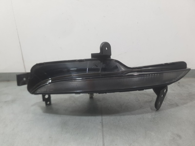 Recambio de piloto delantero derecho para renault megane iv hatchback (b9a/m/n_) 1.2 tce 130 (b9mr) referencia OEM IAM 261306376