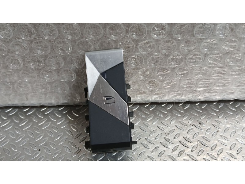 Recambio de mando elevalunas delantero izquierdo para ds ds 7 crossback (j4_, jr_, jc_) 1.5 bluehdi 130 (jcyhzj, jcyhzr) referen