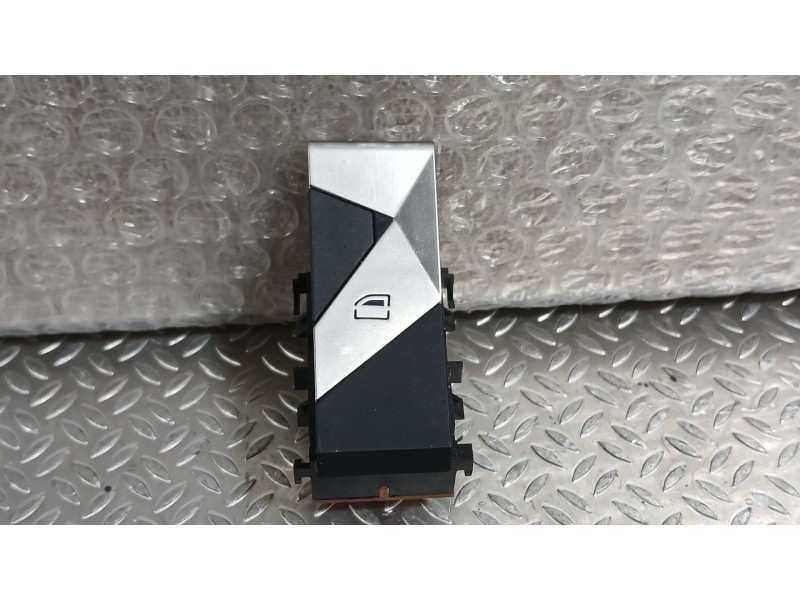 Recambio de mando elevalunas delantero derecho para ds ds 7 crossback (j4_, jr_, jc_) 1.5 bluehdi 130 (jcyhzj, jcyhzr) referenci