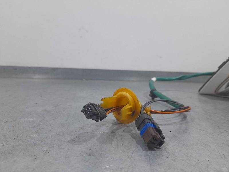 Recambio de retrovisor derecho para peugeot 308 i (4a_, 4c_) 1.6 hdi referencia OEM IAM 0306040 ELECTRICO VC34000