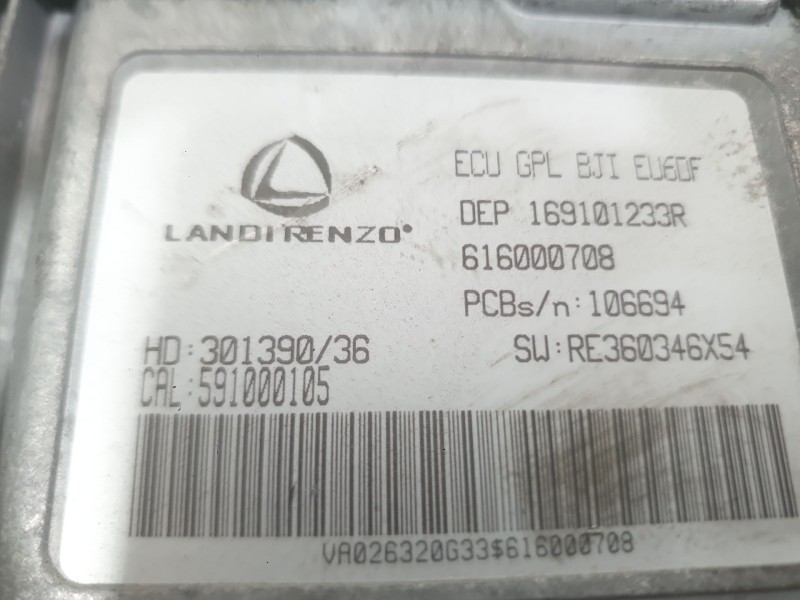 Recambio de centralita motor uce para dacia sandero iii 1.0 tce 90 referencia OEM IAM 237106048S  