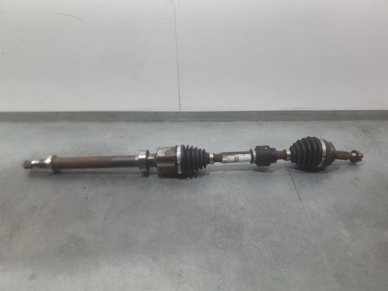 Recambio de transmision delantera derecha para dacia sandero iii 1.0 tce 90 referencia OEM IAM 391003401R  