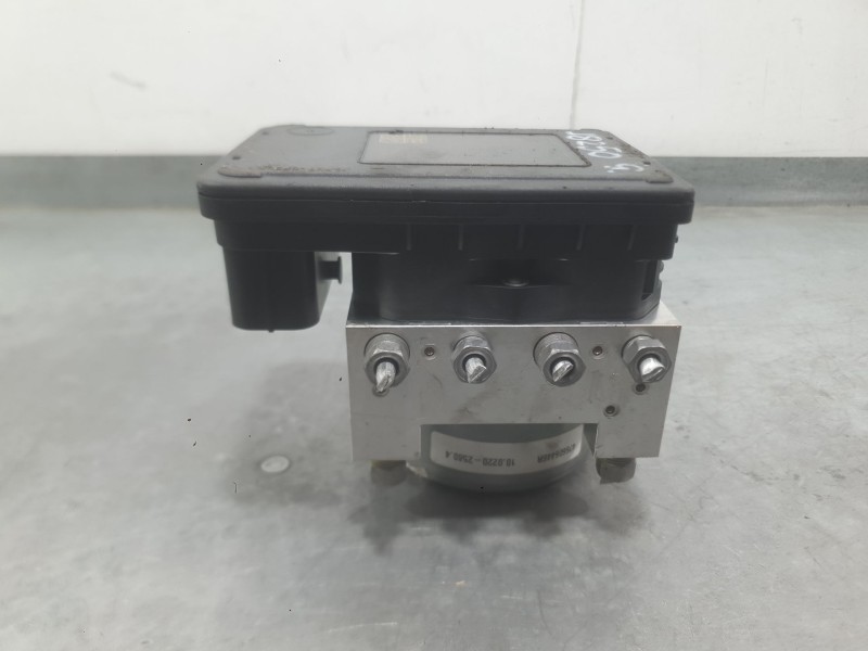 Recambio de abs para dacia sandero iii 1.0 tce 90 referencia OEM IAM 476605661R  