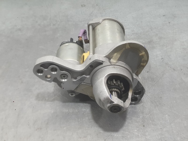 Recambio de motor arranque para dacia sandero iii 1.0 tce 90 referencia OEM IAM 233008820R  