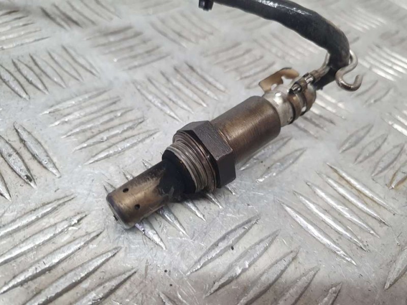 Recambio de sonda lambda para toyota prius (nhw30) plug-in hybrid executive referencia OEM IAM 8946547080 330204E28 DENSO