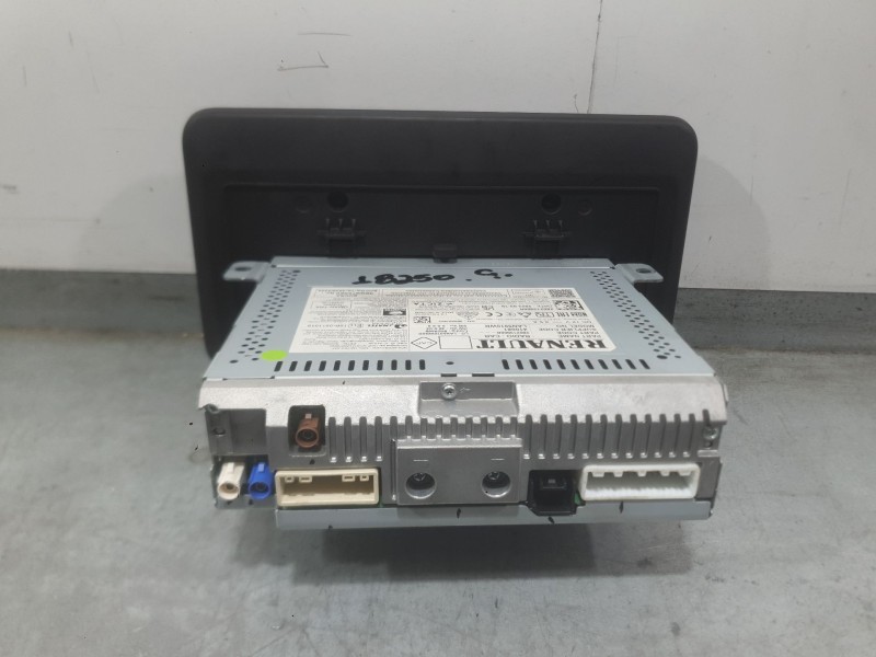 Recambio de sistema navegacion gps para dacia sandero iii 1.0 tce 90 referencia OEM IAM   