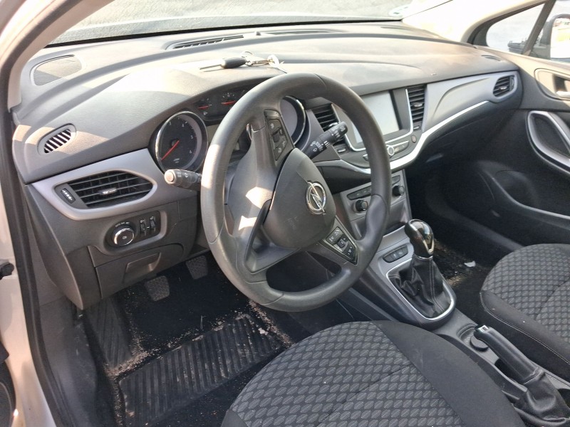 opel astra k (b16) del año 2016