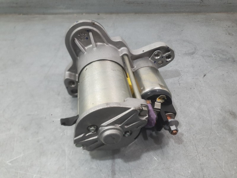 Recambio de motor arranque para dacia sandero iii 1.0 tce 90 eco-g referencia OEM IAM 233008820R  