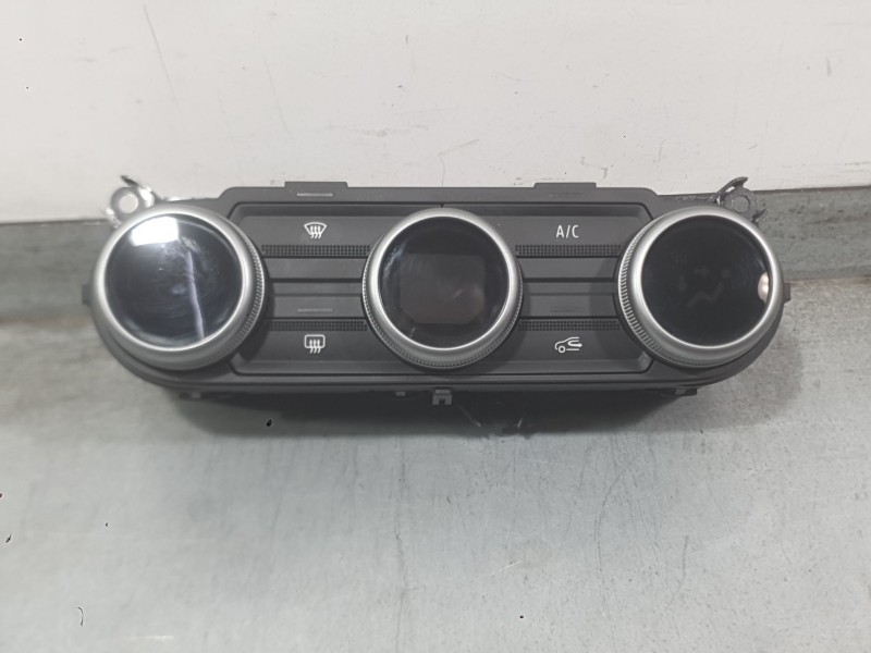 Recambio de mando climatizador para dacia sandero iii 1.0 tce 90 eco-g referencia OEM IAM   